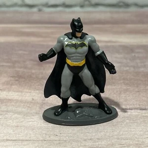 THE BATMAN DC COMICS 3” ACTION FIGURE TOY (PRE-OWNED) - Picture 1 of 4