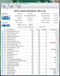2x Intel SSD S4610 2.5" 960GB 100% under 40 hours job lot 1518 Special Delivery - Picture 1 of 7