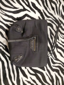 black canvas makeup bolsa