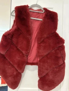 Unbranded Red faux fur gilet - Picture 1 of 3