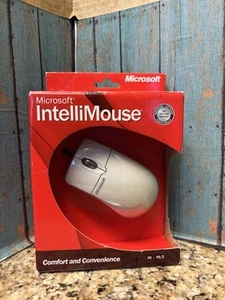 Microsoft IntelliMouse~PS/2 Wired Computer Mouse WO131881 - Picture 1 of 3