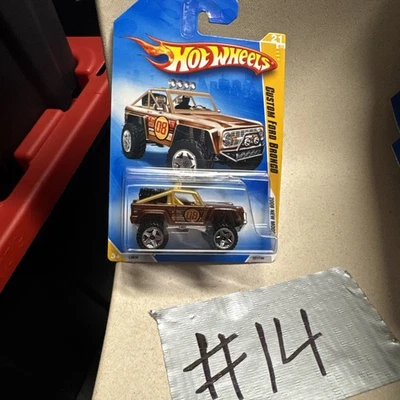 CUSTOM FORD BRONCO Brown 2008 Hot Wheels #21 New Models Mattel - Image 1 of 4