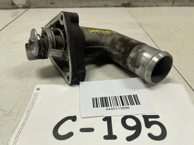 Nissan Pathfinder 2014 carcasa termostato 3,5 L OEM  Foto 1 de 4