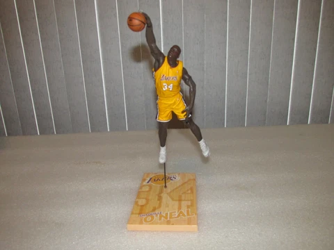 McFarlane 2002 Shaquille O'Neal Los Angeles Lakers 2 (rookie piece) open/loose Cover