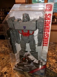 Megatron Transformers Action Figure - Picture 1 of 3