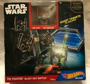 Hot Wheels Star Wars Tie Fighter Blast-Out Battle 2015 nuovo sigillato - Foto 1 di 2