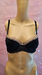 Felina Women Black Lace Tricia Lined Underwire Lingerie Super Sexy Bra Size 32D - Picture 1 of 7