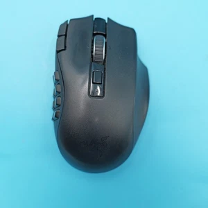 Razer Naga V2 HyperSpeed Wireless MMO Gaming Mouse (Read Description ) - Picture 1 of 6
