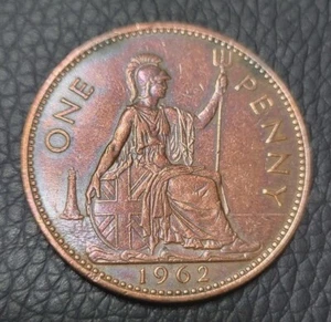 1962 Great Britain One Penny Coin - Picture 1 of 2