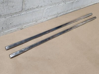 Moldura de moldura de panel de puerta delantera interior de fábrica Jeep -- J10 J20 Cherokee Wagoneer Foto 1 de 4