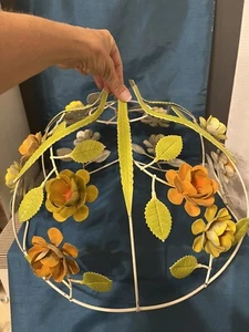 Vintage 70’s Metal Tole Flower Pendant Light - GROOVY Yellow, Orange & Green - Picture 1 of 4