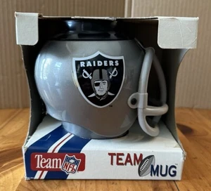 Vintage 1992 NFL -Raiders -Plastic Helmet Mug -NFL -USA-By Vesmont - Picture 1 of 9