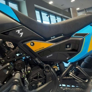 Adesivi 3D Protezioni Laterali moto compatibile con Yamaha Tenere 700 Rally 2025 - Foto 1 di 6