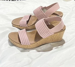 Skechers Luxe Foam Size 8 Women's Pink Sandals - Picture 1 of 7
