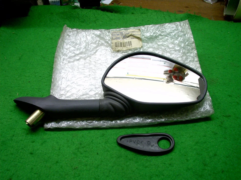 PIAGGIO HEXAGON 125 150 1998-2005 NEW GENUINE RIGHT HAND MIRROR 273387 - Image 1 of 1