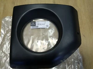 Genuine Mercedes G-class W460 W461 Headlamp Rubber Surround A4608800440 RH - Picture 1 of 2