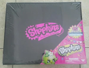 SHOPKINS MYSTERY EDITION BLACK BOX WITH 40 NEON SHOPKINS * BRAND NEW * - Picture 1 of 2