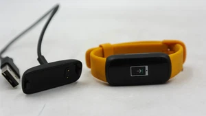 Fitbit Inspire 3 Herzfrequenzmesser Gesundheits- & Fitnesstracker | Orange / GEBRAUCHT. - Bild 1 von 6