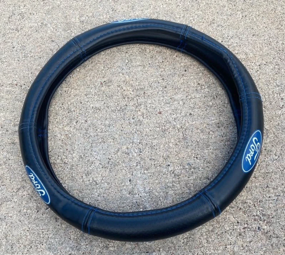 Capa de volante Ford Premium Deluxe costura de alto contraste 15" - Imagem 1 de 1