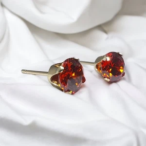 RND Lab-Created Starburst Orange  14K Yellow Gold 4-Prong Stud Earrings Unisex - Picture 1 of 7