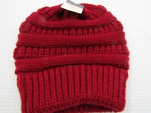 COMPASS WINTER HAT Boys NEW WITH TAGS Winter Ski Wear Beanie Hat Red - Picture 1 of 4