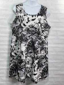 APT.9 Women’s Sz 3X White/Black Floral Stretch keyhole A-line Dress - Picture 1 of 11