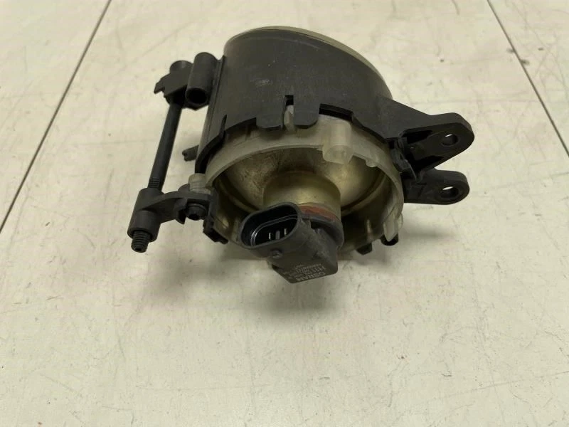 CONJUNTO DE FAROL DE NEBLINA VOLVO V50 T5 2005 DIANTEIRO ESQUERDO DO LADO DO MOTORISTA PARA-CHOQUE INFERIOR FÁBRICA - Imagem 1 de 4