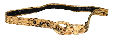 Cinto skinny vintage bege marrom pele de cobra com costas de couro preto serve 24-27" - Imagem 1 de 4