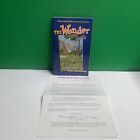 Illustrated Bible Storied for kids THE WONDER BOOK Answers to kids questions NEW