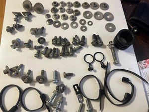 2004-07 Honda CR125r OEM Hardware Nut Bolt Washer Ect. Lot - Imagen 1 de 6