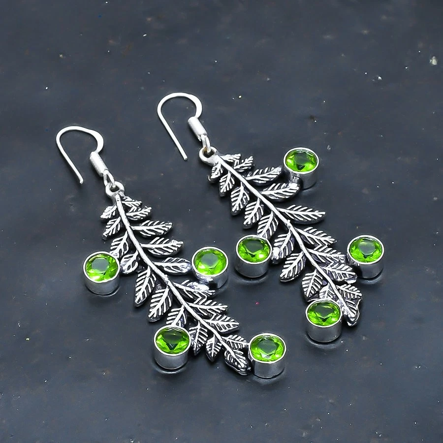 Peridot Gemstone Handmade Jewelry Earring 2.65" - Image 1 of 1