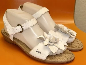 Women’s White BOC Born Concept Casual Strappy Leather Comfort Sandals ~ US 9 - Picture 1 of 6