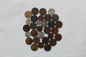Australien Münzen, 2 Silber, 28 Nicht-Silber, 3P 1934, 1Fl 1943, Pennies, Half-Penny - Bild 1 von 11