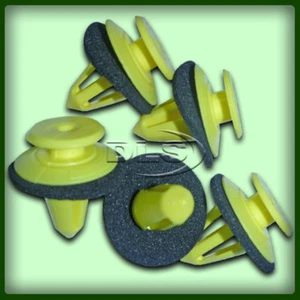 Paquete de 5 clips de ajuste A-Post y B-Post Land Rover Disco 3, RR L322 (DZM000070X5) - Imagen 1 de 1