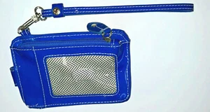 Steve Madden Blue Wristlet Summer Travel Wallet with ID pocket - Picture 1 of 10
