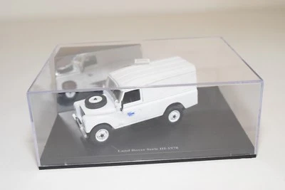 * UNIVERSAL HOBBIES LAND ROVER SERIES III WHITE 1978 MINT BOXED - Photo 1/4
