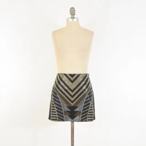 Falda Charlie & Adele M Negra Metálica Con Cuentas Mini  - Imagen 1 de 6