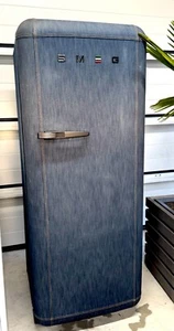 SMEG Stand Kühlschrank Sonderedition Jeans Look - Bild 1 von 13