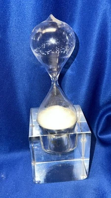 Temporizador de arena de 5 minutos, reloj de arena con base de cristal  Foto 1 de 4