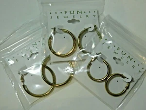 Nwt Spaß Schmuck Mode Ohrringe-Ohrstecker Piercied Reifen Set 3 Rund Goldton B18 - Bild 1 von 1