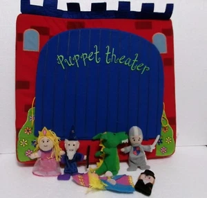 6 Finger Puppets Vintage Puppeteer Castle Story Theater Case BATTAT N.Y. - Picture 1 of 13