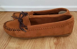MINNETONKA MOCCASIN WOMEN’S HARDSOLE-342 BROWN size 7 - Picture 1 of 4