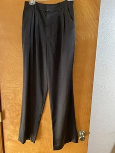 NWT BLACK SLACKS PANTS WOMENS SIZE XSMALL WAYF WHERE ARE YOU FROM - Bild 1 von 4