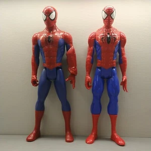 Spider-Man 12 Inch Actionfigur Hasbro Marvel 2018 & 2013 Spiderman (2 Figuren) - Bild 1 von 8
