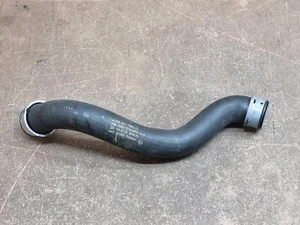 MERCEDES C CLASS W204 07-15 RADAITOR COOLANT HOSE PIPE A2045011582 - Picture 1 of 10
