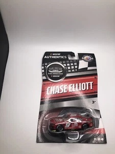 Chase Elliott 2023 Llumar Darlington 1/64 Nascar Authentics Diecast - Picture 1 of 9