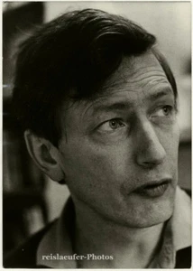 Peter Dickinson, British author, Original-Photo from 1971 - Picture 1 of 1