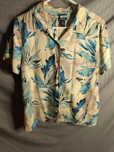 IZOD Ladies Washable 100% Silk Hawaiian Floral Short Sleeve Button Up Top Sz 10 - Picture 1 of 7