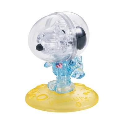 New - BePuzzled 3D Crystal Puzzle - Peanuts Astronaut Snoopy: 35 pcs - Ages 12+ - Image 1 of 2