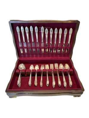 1847 Rogers Bros First Love Silverplated Flatware Set 67pc Plus Chest - Image 1 of 4